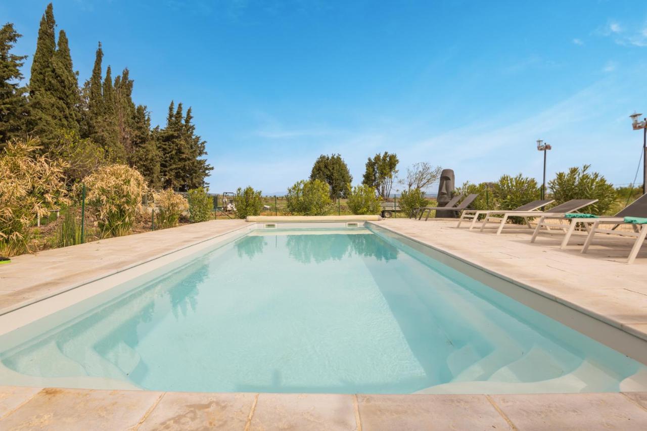 Villa Les Cigales Ouveillan Exterior photo